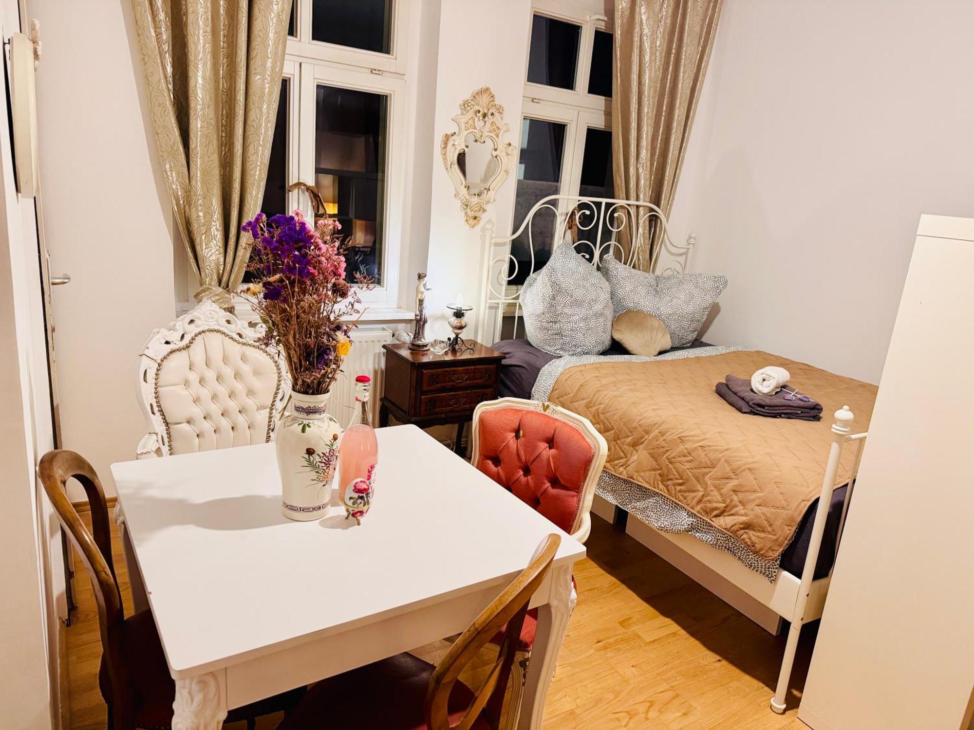 Romantic Studio Βερολίνο Εξωτερικό φωτογραφία